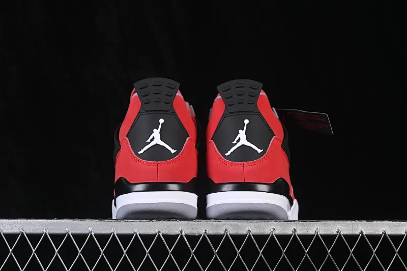 All categories Air Jordan Jordan series basketball shoes Air Jordan 4 OG version Air Jordan 4 "Toro" AJ4 Joe 4 Big Red Bull replica basketball shoes FQ8138-600